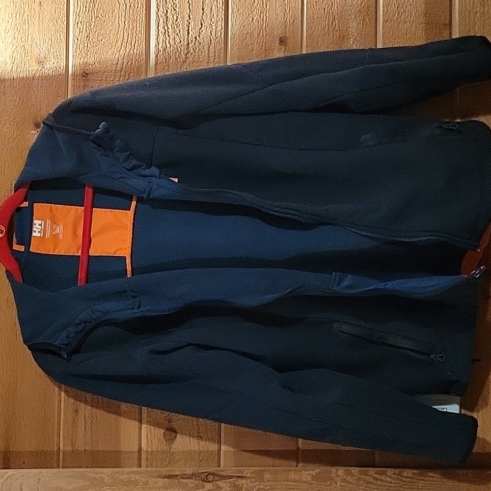 💚🧡 Helly Hansen hoodie XL green with orange accents 💚🧡